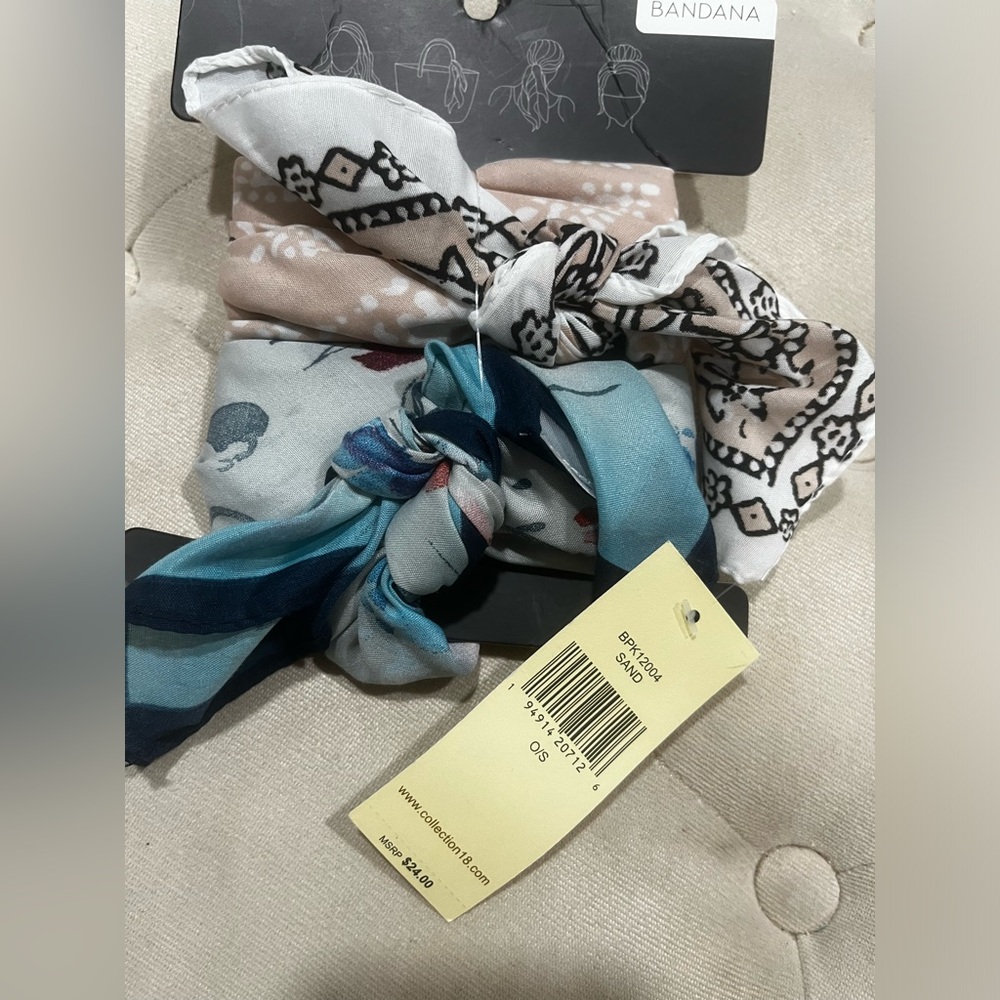 BNWT Bandana